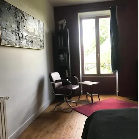 Habitación en casa particular Chambres Parmain